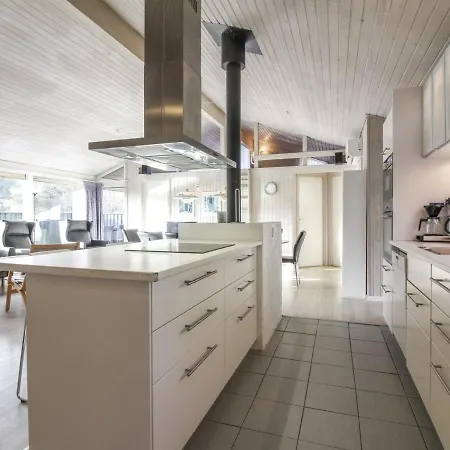 Aponi - 400m From The Sea In Nw Jutland By Interhome *