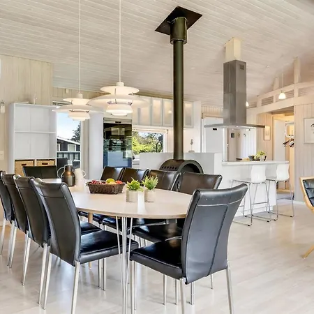 Aponi - 400m From The Sea By Interhome * Lokken